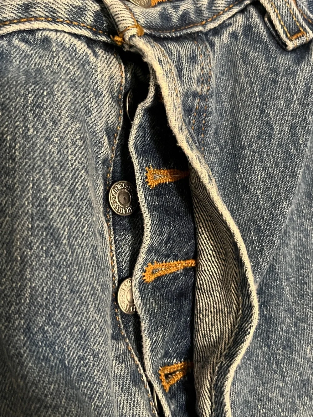 Vintage RARE R Tag Men’s Levi’s 501 size 34 x 30